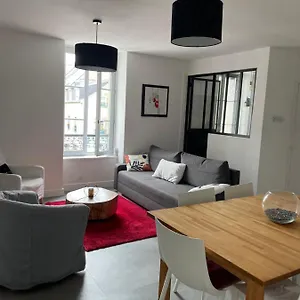 Zoralin Apartment